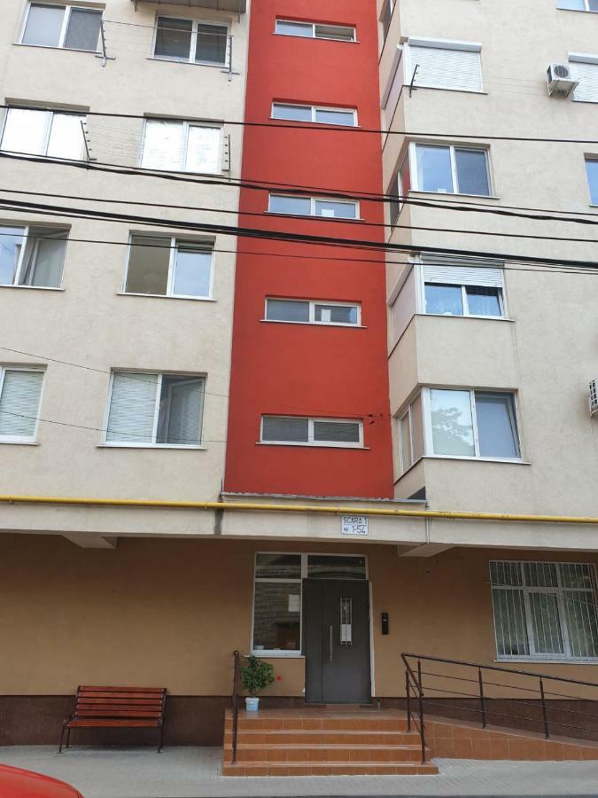 Ion Neculce 1/1Appartamento Chisinau Eksteriør bilde